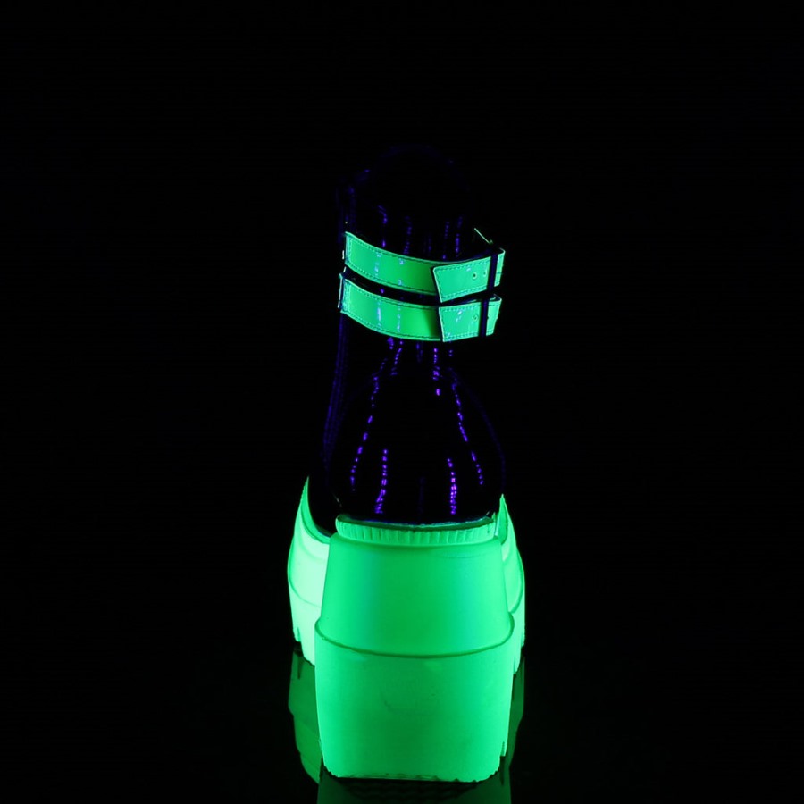 Shaker-52 Black Patent-u V Neon Green Demonia Hungary