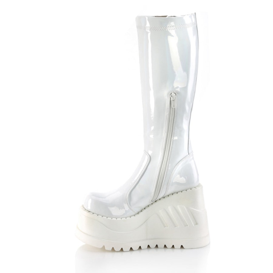 Stomp-200 Demonia Hungary White Hologram Stretch Patent